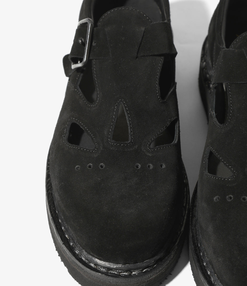 Strapped Oxford – NEPENTHES ONLINE STORE