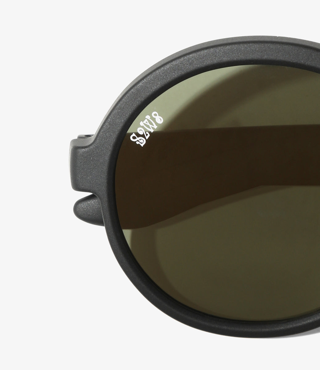 B*n様 MEGANEROCK SOUTH2 WEST8 コラボ サングラス c SOUTH2 WEST8〉 × 〈MEGANEROCK〉ブランド初となるアイウェアが待望の