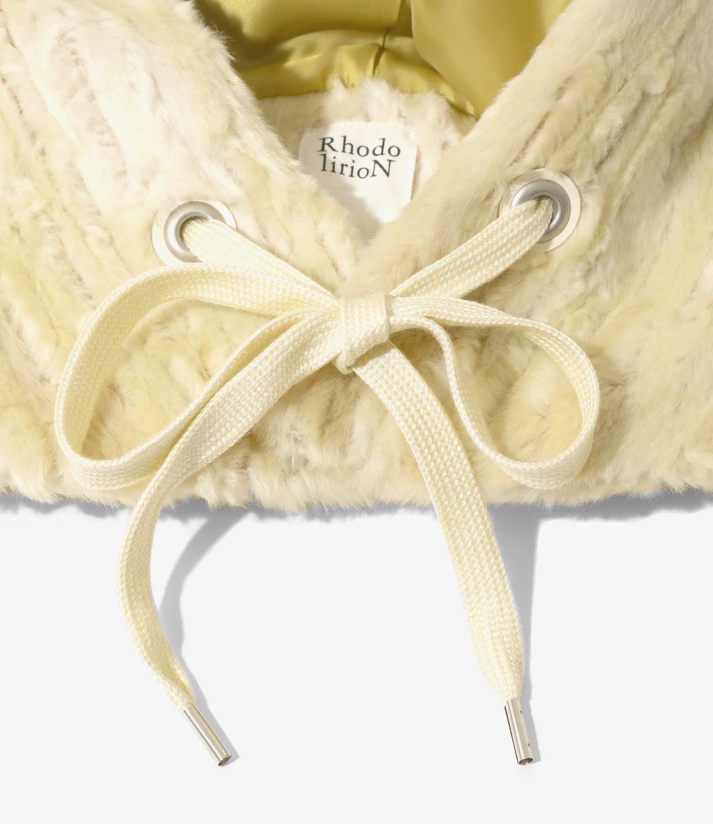 Fur Hoody Scarf - Eco Fur – NEPENTHES ONLINE STORE