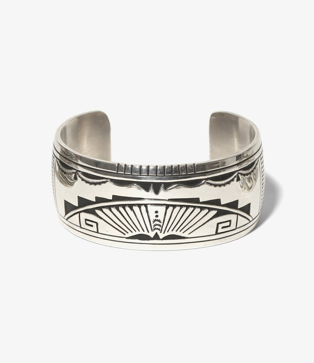 Bangle - Charlie John – NEPENTHES ONLINE STORE