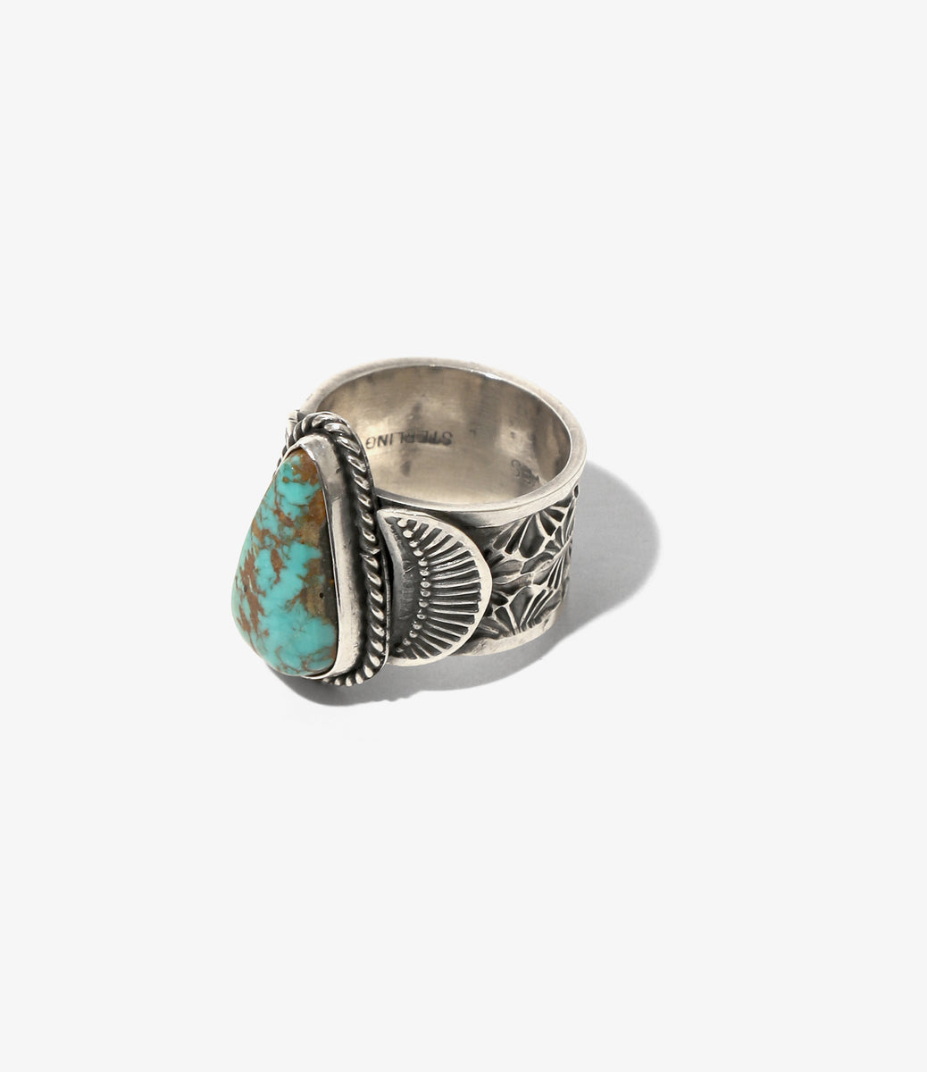 Ring - Sunshine Reeves – NEPENTHES ONLINE STORE