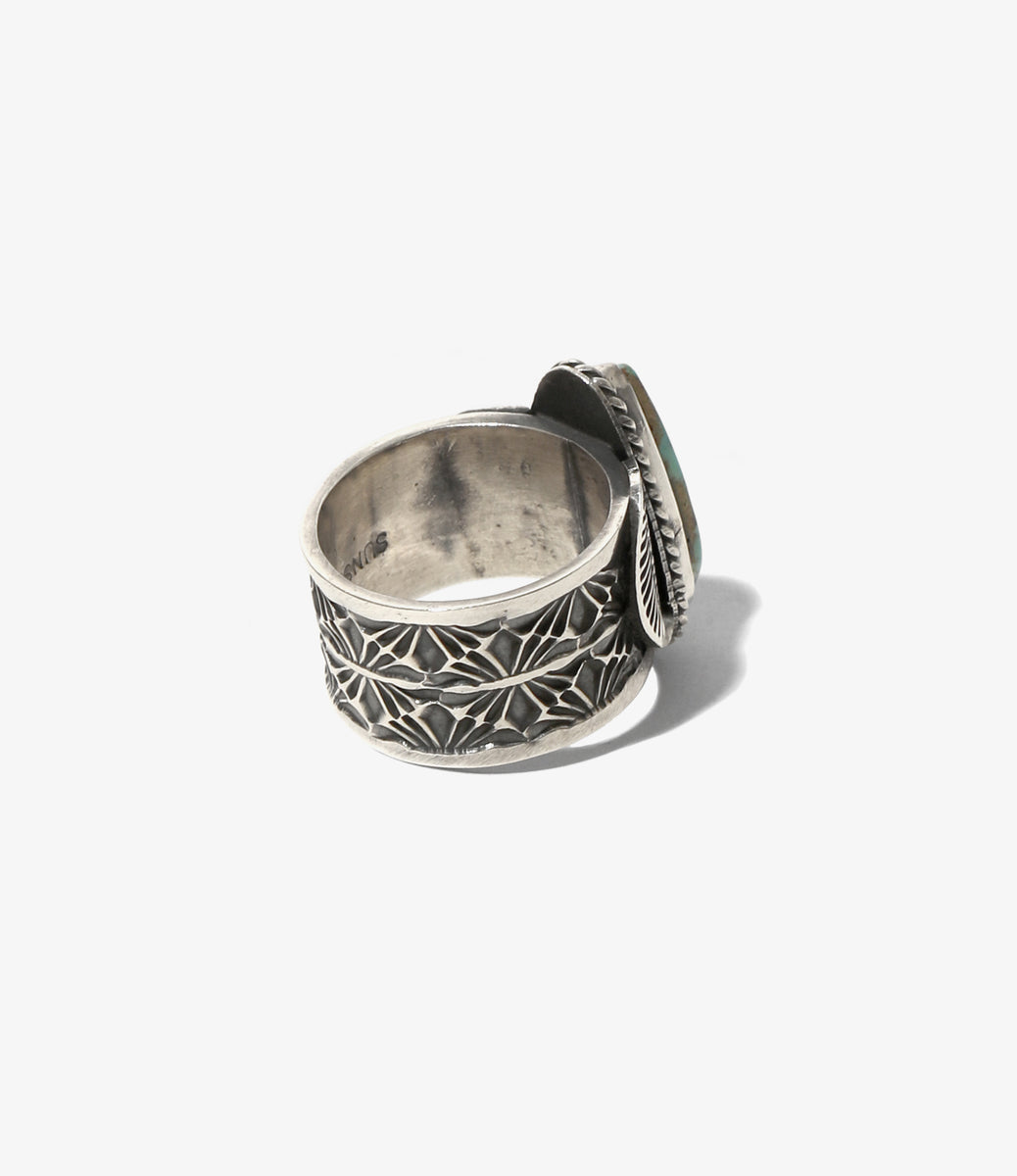 Ring - Sunshine Reeves – NEPENTHES ONLINE STORE