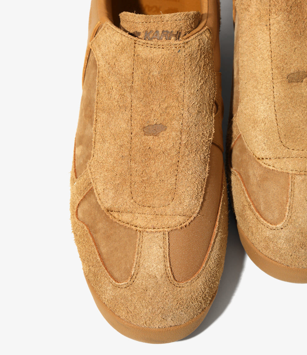 ENGINEERED GARMENTS〉x 〈KARHU〉Mestari Slip On – NEPENTHES ONLINE