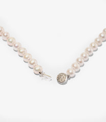 Necklace - White Pearl