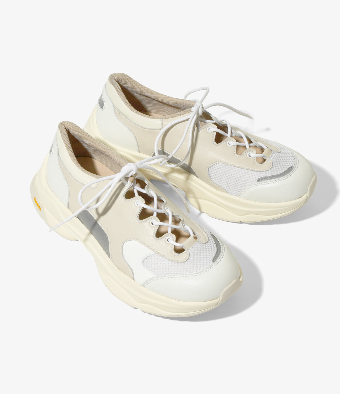 Gillie Sneakers
