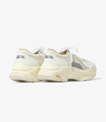 Gillie Sneakers