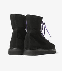 Crooped Commando Boot