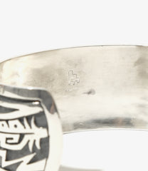 Bangle - Pat Tewawina