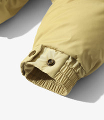 〈NEEDLES〉x〈ROCKY MOUNTAIN FEATHERBED〉Down Jacket