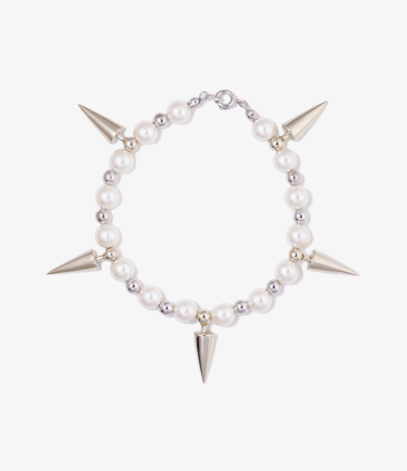 Bracelet-Wht & Sil Beads With Studs