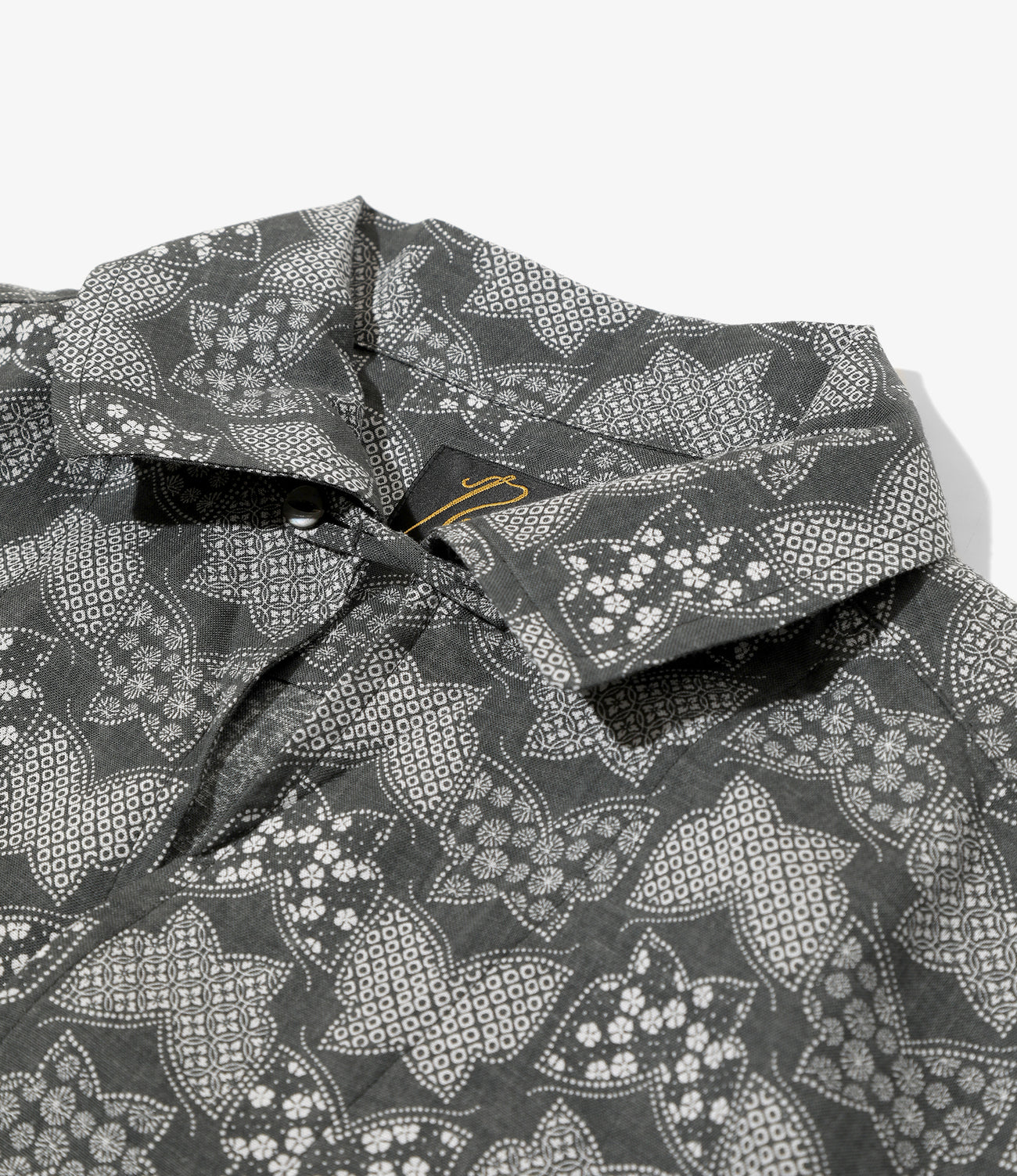 Short Sleeve Italian Collar Shirt - Papillon Print