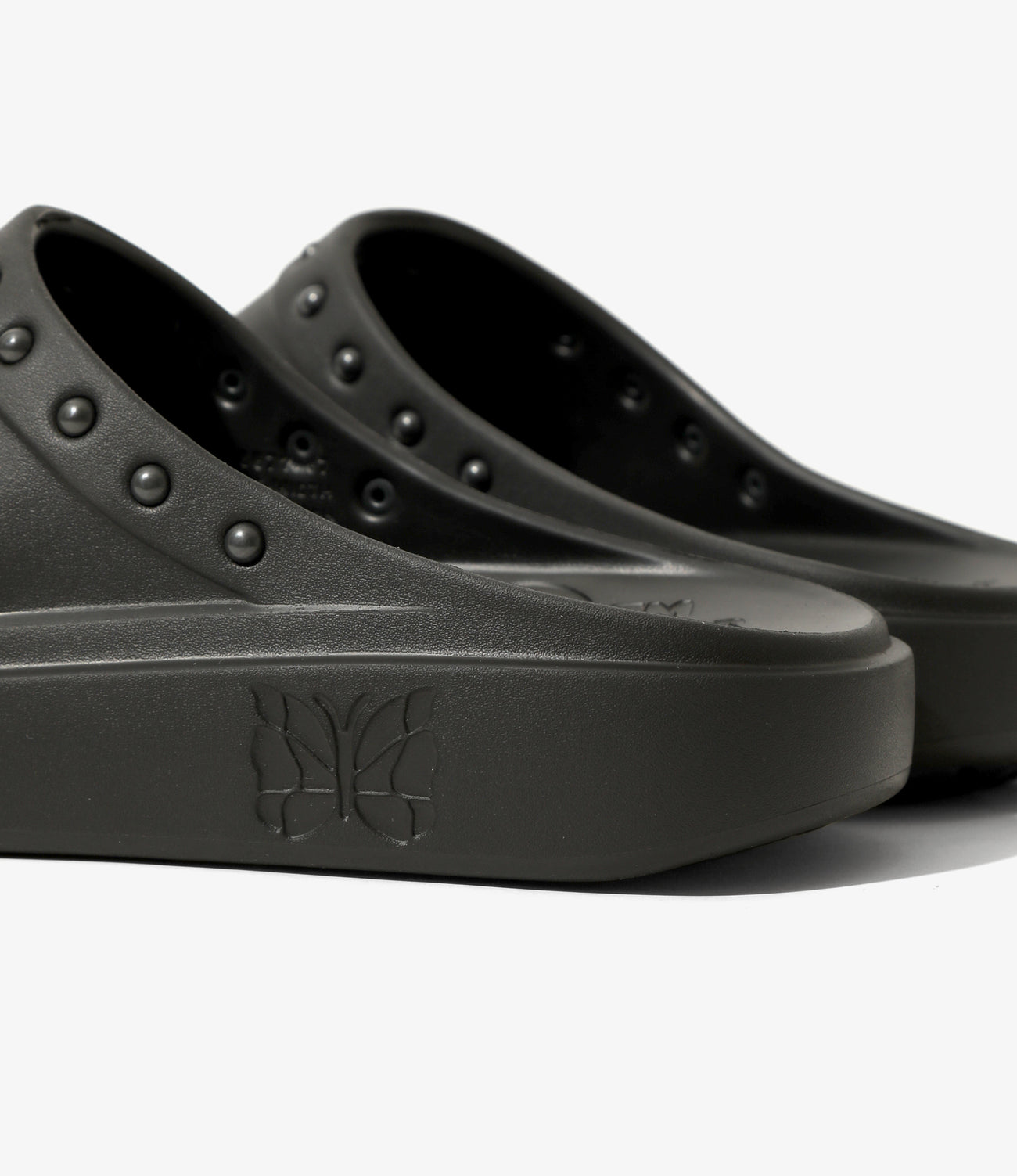 NEEDLES〉x〈PPACO〉LUX-2 Needles Edition with Studs – NEPENTHES