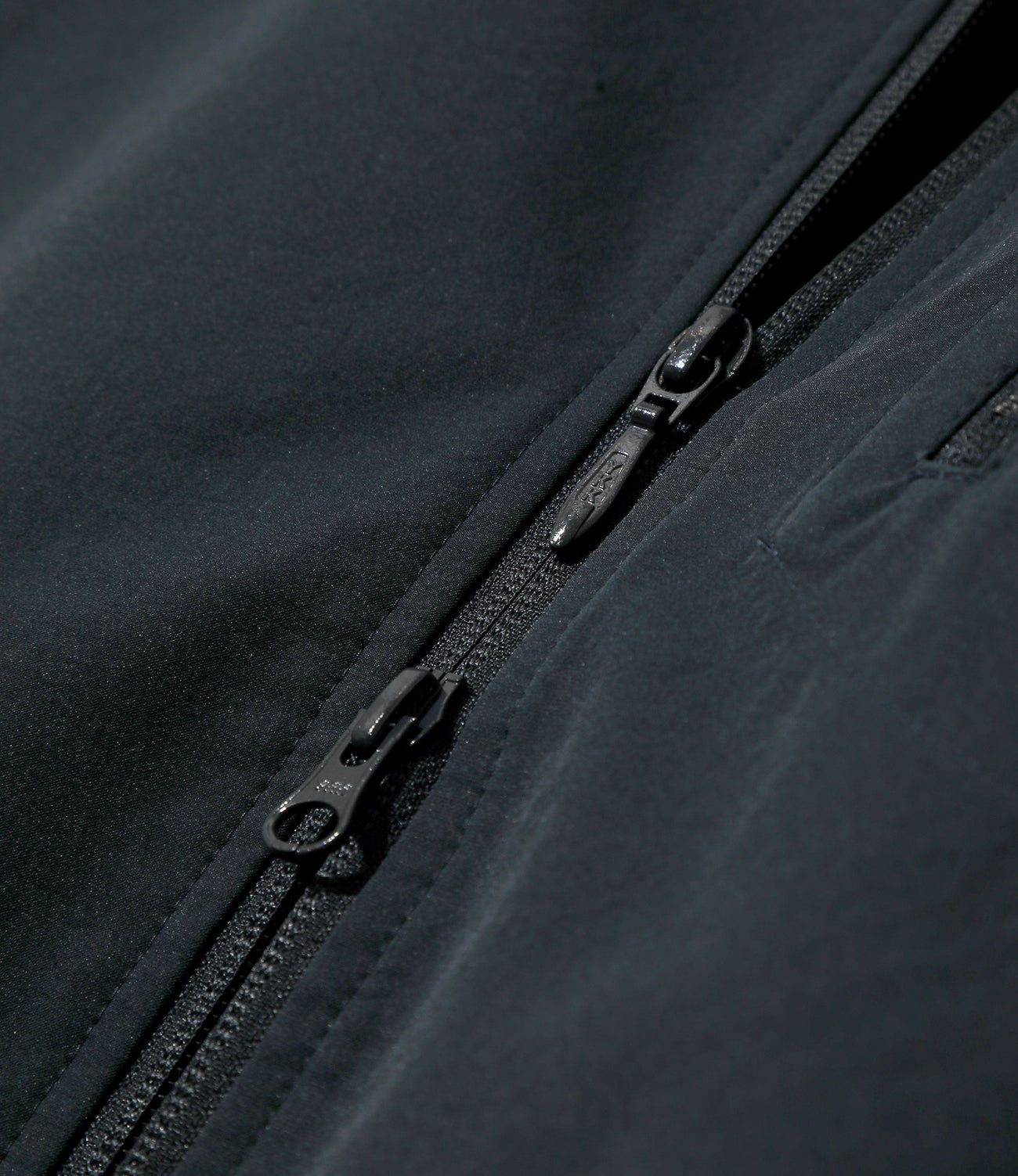 〈SOUTH2 WEST8〉x 〈FOXFIRE〉S.L. Zipped Trail Shirt - SCORON