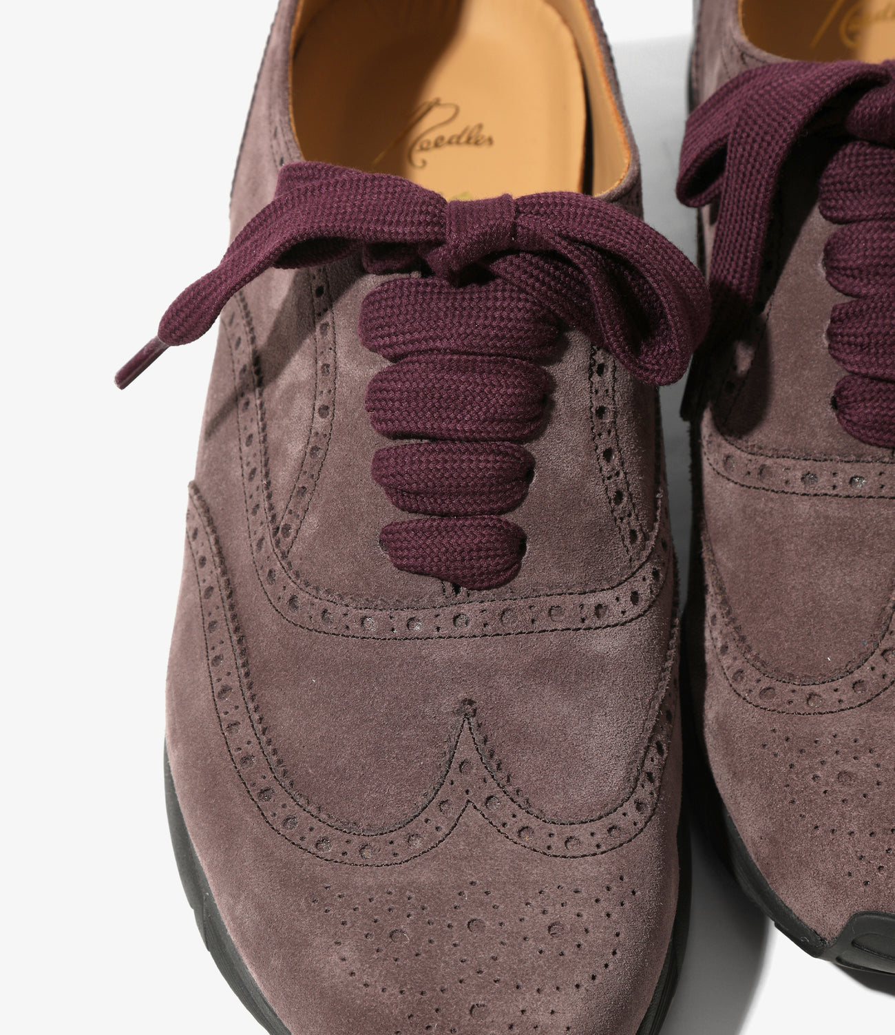 Wing Tip Shoes - Suede