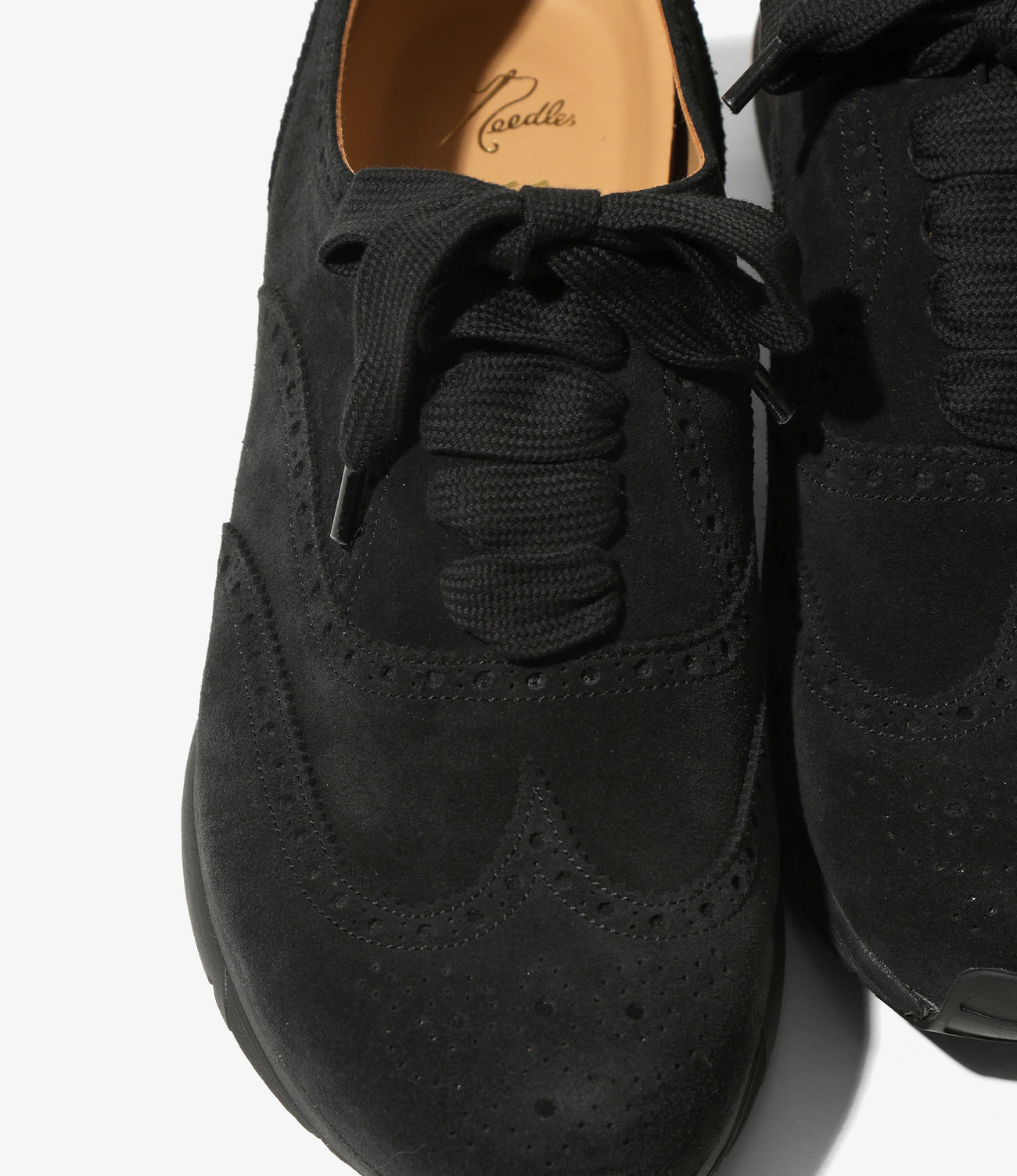 Wing Tip Shoes - Suede