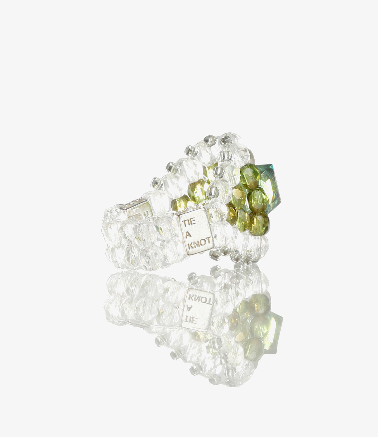 〈NEEDLES〉x〈TIE A KNOT〉Square Crystal Beads Ring